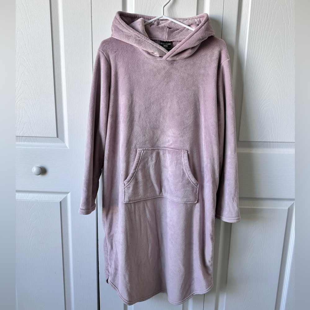 Cozy Lavender Hooded Sleep Shirt